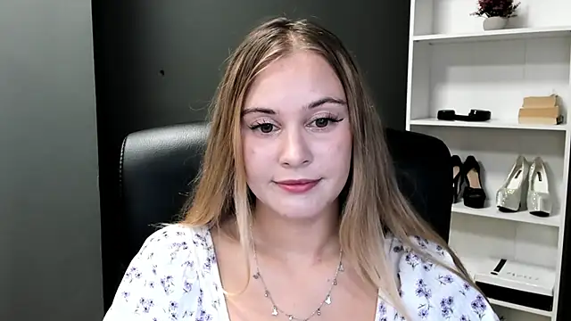 kitty valeria online show from 07/05/26, 01:40