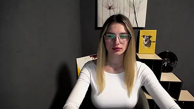 lady olivia  online show from 05/09/26, 11:48