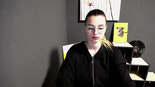 lady olivia  online show from 05/21/26, 12:23