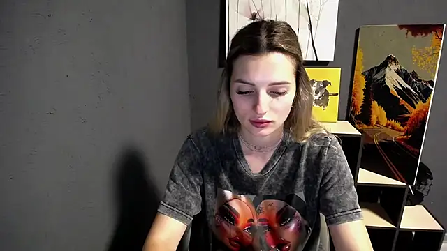 lady olivia  online show from 06/09/26, 04:29