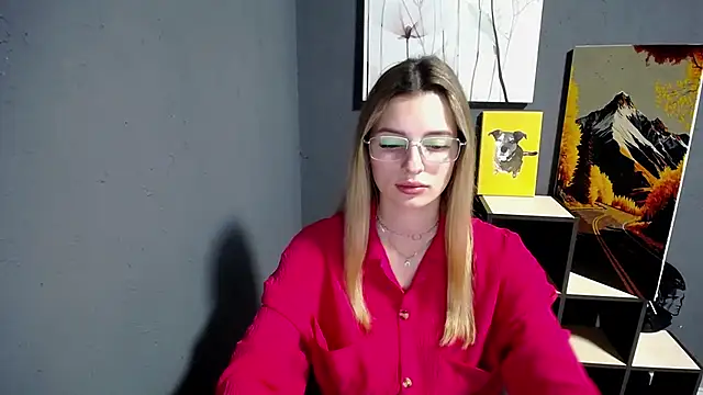 lady olivia  online show from 06/13/26, 12:25