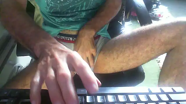 Snapshot of Carte1921 chatting on 11/14/25, 11:31 Carte1921 online show from 11/14/25, 11:31