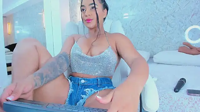 ximena case online show from 09/19/25, 03:52