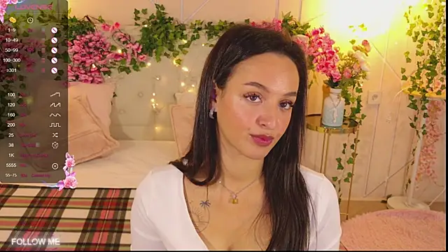 Lolly Neal online show from 10/15/25, 05:07