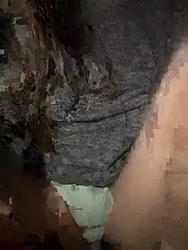 amy gata online show from 10/24/25, 08:44