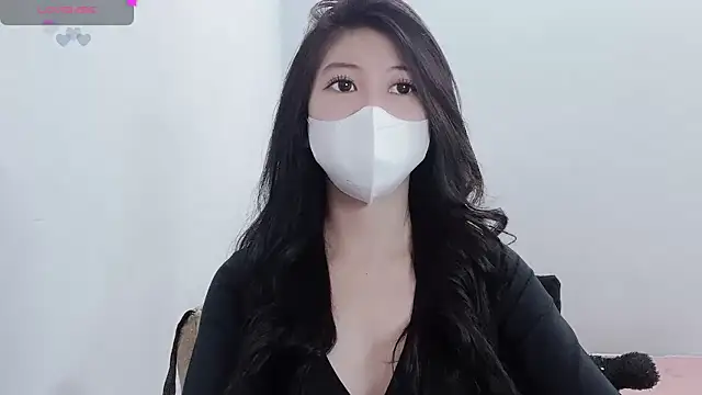 Snapshot of tanhxiu chatting on 09/29/25, 12:54 tanhxiu online show from 09/29/25, 12:54