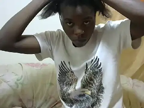 Snapshot of Ebony_jojo chatting on 02/28/25, 01:36 Ebony jojo online show from 02/28/25, 01:36