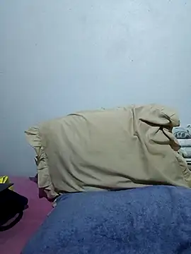 Snapshot of BrownEyed_K chatting on 09/13/25, 05:18 BrownEyed K online show from 09/13/25, 05:18