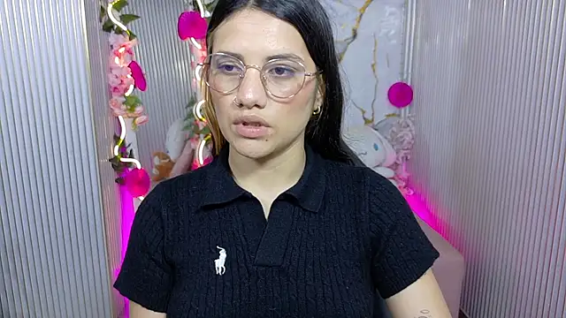 Chiara tay online show from 06/12/26, 07:13