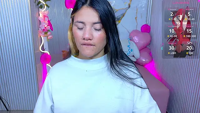 Chiara tay online show from 06/19/26, 11:47