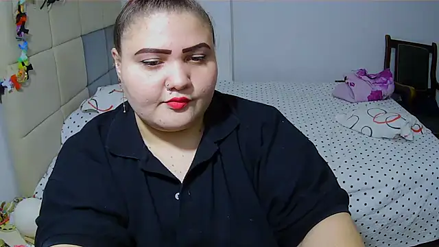 Snapshot of Jones_alexia chatting on 07/25/26, 06:11 Jones alexia online show from 07/25/26, 06:11