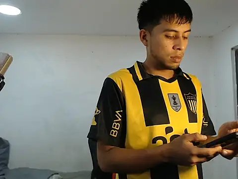 danielitopapuu online show from 10/14/25, 07:58