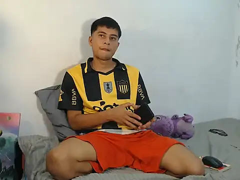 danielitopapuu online show from 11/07/25, 04:40