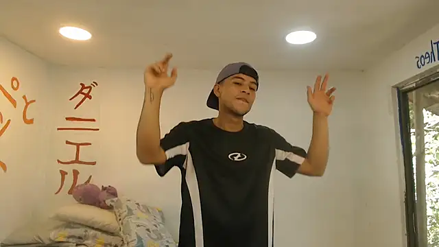 danielitopapuu online show from 07/28/26, 04:39