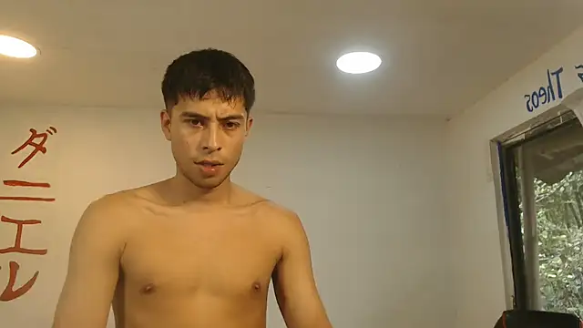 danielitopapuu online show from 07/28/26, 07:39