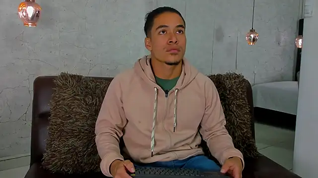 Bryson Collins  online show from 01/13/25, 11:19