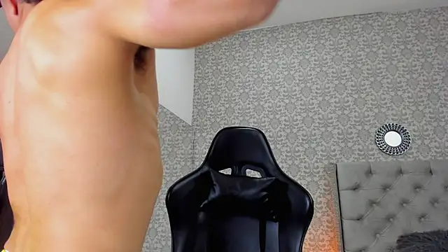 Bryson Collins  online show from 01/14/25, 05:23