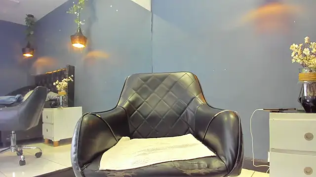 Bryson Collins  online show from 02/18/25, 02:16