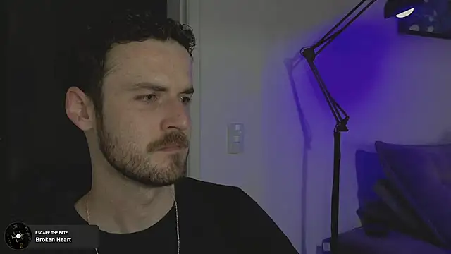 Snapshot of sexxxsutra chatting on 10/16/25, 10:33 sexxxsutra online show from 10/16/25, 10:33