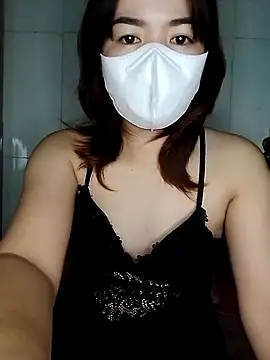 Lini Ery online show from 12/29/24, 03:46