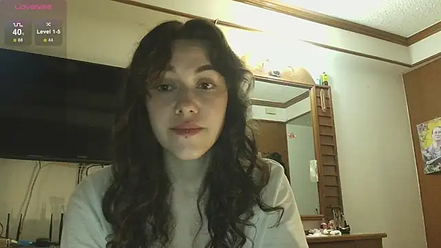 Snapshot of sadetuiningaa chatting on 03/19/25, 12:48 sadetuiningaa online show from 03/19/25, 12:48