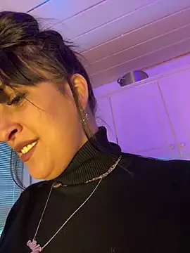 CarolaDrago online show from 02/18/25, 08:16