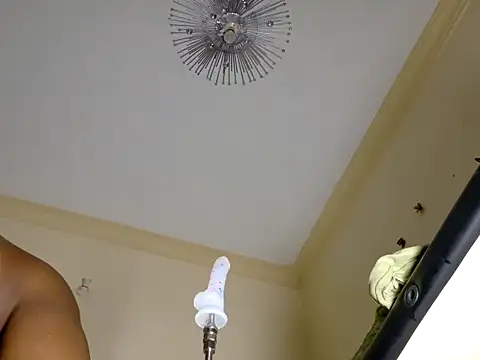 Snapshot of Jacky_queen chatting on 11/15/25, 07:49 Jacky queen online show from 11/15/25, 07:49