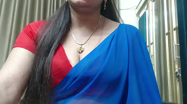 Snapshot of desi-maisa130 chatting on 12/22/24, 08:36 desi-maisa130 online show from 12/22/24, 08:36