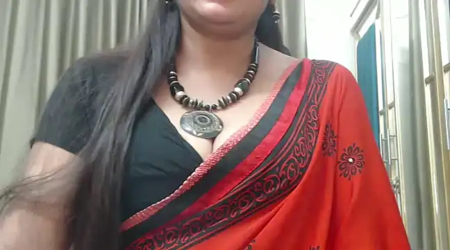 Snapshot of desi-maisa130 chatting on 01/12/25, 04:50 desi-maisa130 online show from 01/12/25, 04:50