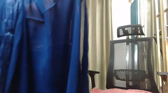 Snapshot of desi-maisa130 chatting on 01/23/25, 07:07 desi-maisa130 online show from 01/23/25, 07:07