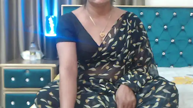 Snapshot of desi-maisa130 chatting on 02/27/25, 08:20 desi-maisa130 online show from 02/27/25, 08:20