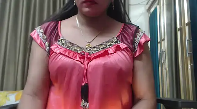 Snapshot of desi-maisa130 chatting on 03/08/25, 08:14 desi-maisa130 online show from 03/08/25, 08:14