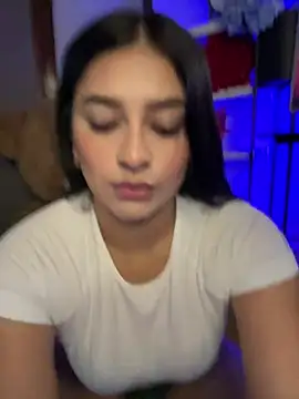 Snapshot of sarasoto_1 chatting on 02/08/25, 09:15 sarasoto 1 online show from 02/08/25, 09:15