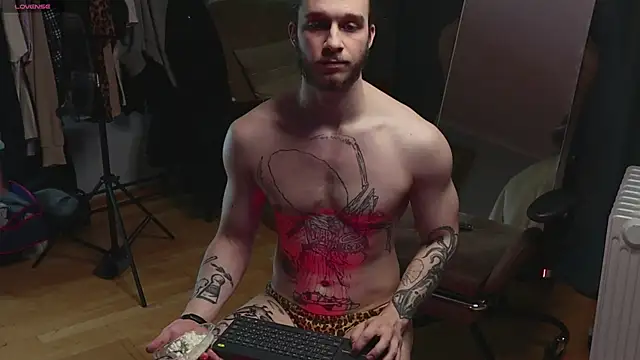 pleasure8869 online show from 01/11/25, 07:28