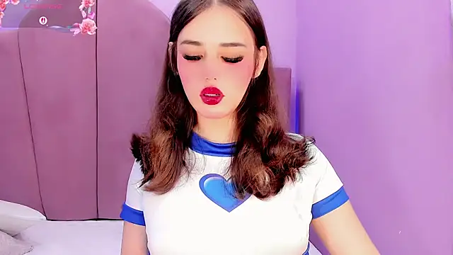 ValeriaAguilar online show from 05/08/26, 10:04