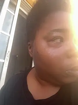 JCCaramelbarbie1 online show from 05/15/26, 01:29