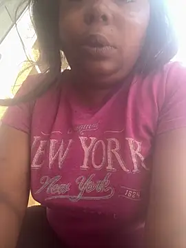 JCCaramelbarbie1 online show from 05/27/26, 03:20