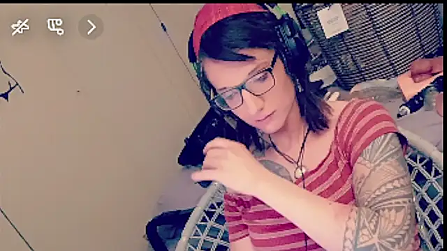 Snapshot of cassiemichellexx chatting on 03/30/26, 10:05 cassiemichellexx online show from 03/30/26, 10:05