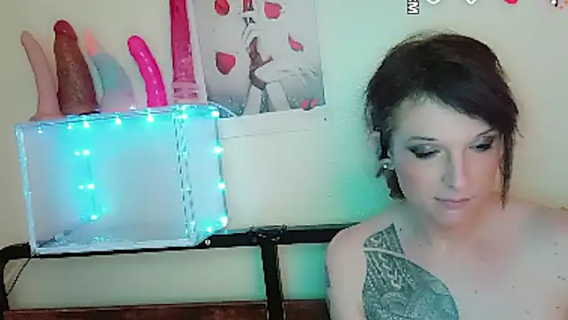 Snapshot of cassiemichellexx chatting on 04/08/26, 11:10 cassiemichellexx online show from 04/08/26, 11:10