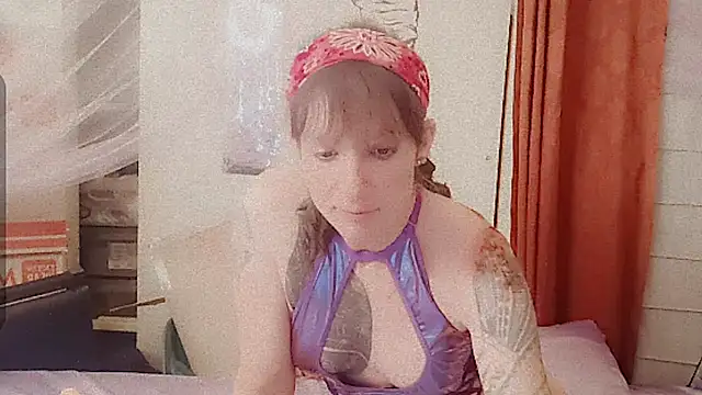 Snapshot of cassiemichellexx chatting on 06/08/26, 01:22 cassiemichellexx online show from 06/08/26, 01:22