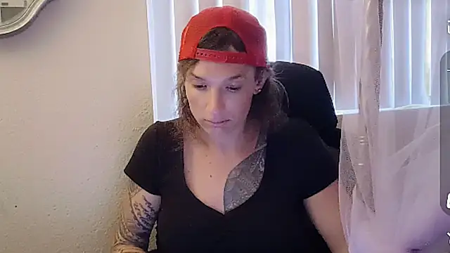 Snapshot of cassiemichellexx chatting on 06/27/26, 03:17 cassiemichellexx online show from 06/27/26, 03:17