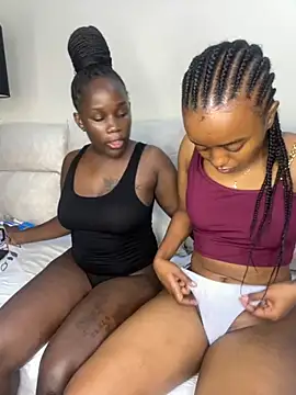 Doublefreaks online show from 10/09/25, 10:52