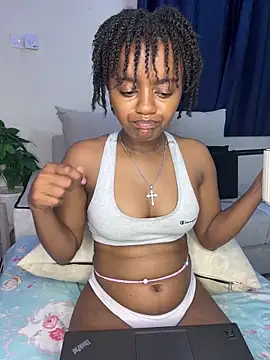 Snapshot of Doublefreaks chatting on 11/05/25, 11:27 Doublefreaks online show from 11/05/25, 11:27