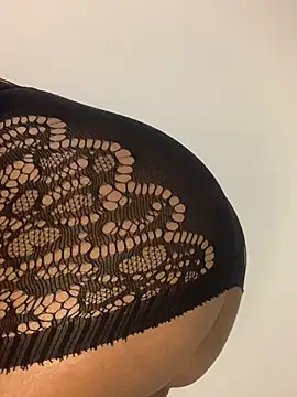 Snapshot of Africanbootie chatting on 10/21/25, 03:02 Africanbootie online show from 10/21/25, 03:02