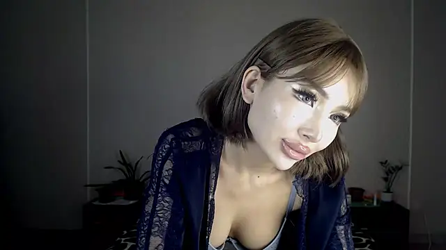 Izalimka online show from 01/16/25, 03:23