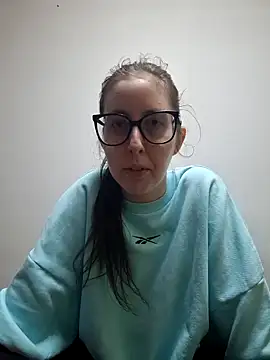 Snapshot of Sarah459 chatting on 01/11/25, 05:07 Sarah459 online show from 01/11/25, 05:07