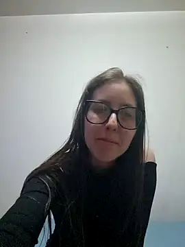 Snapshot of Sarah459 chatting on 02/06/25, 03:31 Sarah459 online show from 02/06/25, 03:31