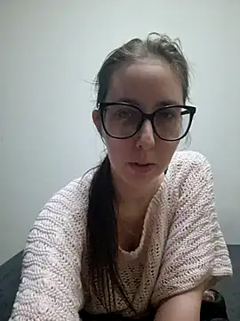 Snapshot of Sarah459 chatting on 03/05/25, 06:23 Sarah459 online show from 03/05/25, 06:23