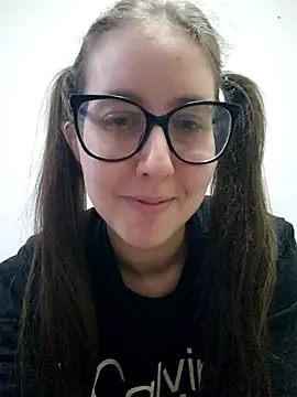 Snapshot of Sarah459 chatting on 11/13/25, 09:25 Sarah459 online show from 11/13/25, 09:25