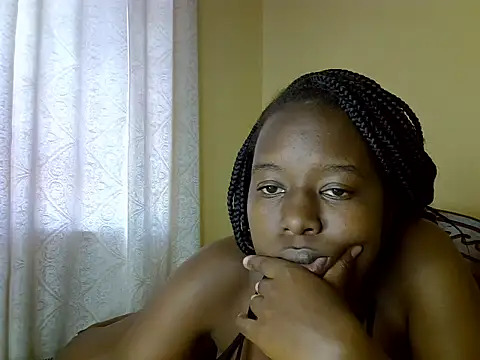 Oliviia  online show from 01/07/25, 12:20